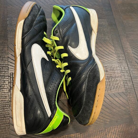Nike tiempo natural soccer shoes black and green 10.5 men main image 6